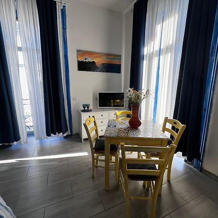 Napoli Da Vivere Suites Giudecca Luaran gambar