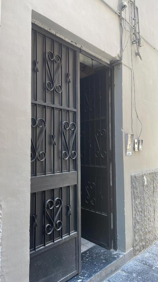 Napoli Da Vivere Suites Giudecca Luaran gambar