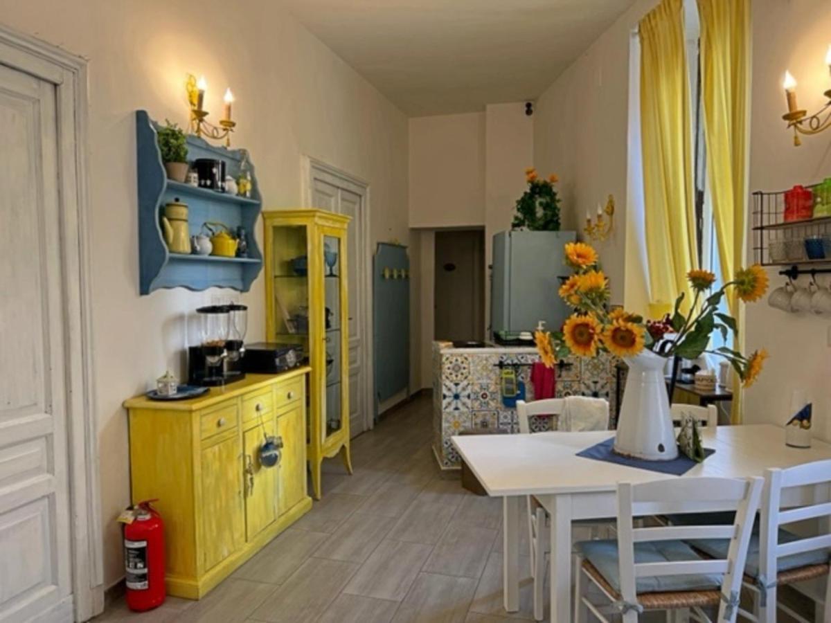 Napoli Da Vivere Suites Giudecca Luaran gambar