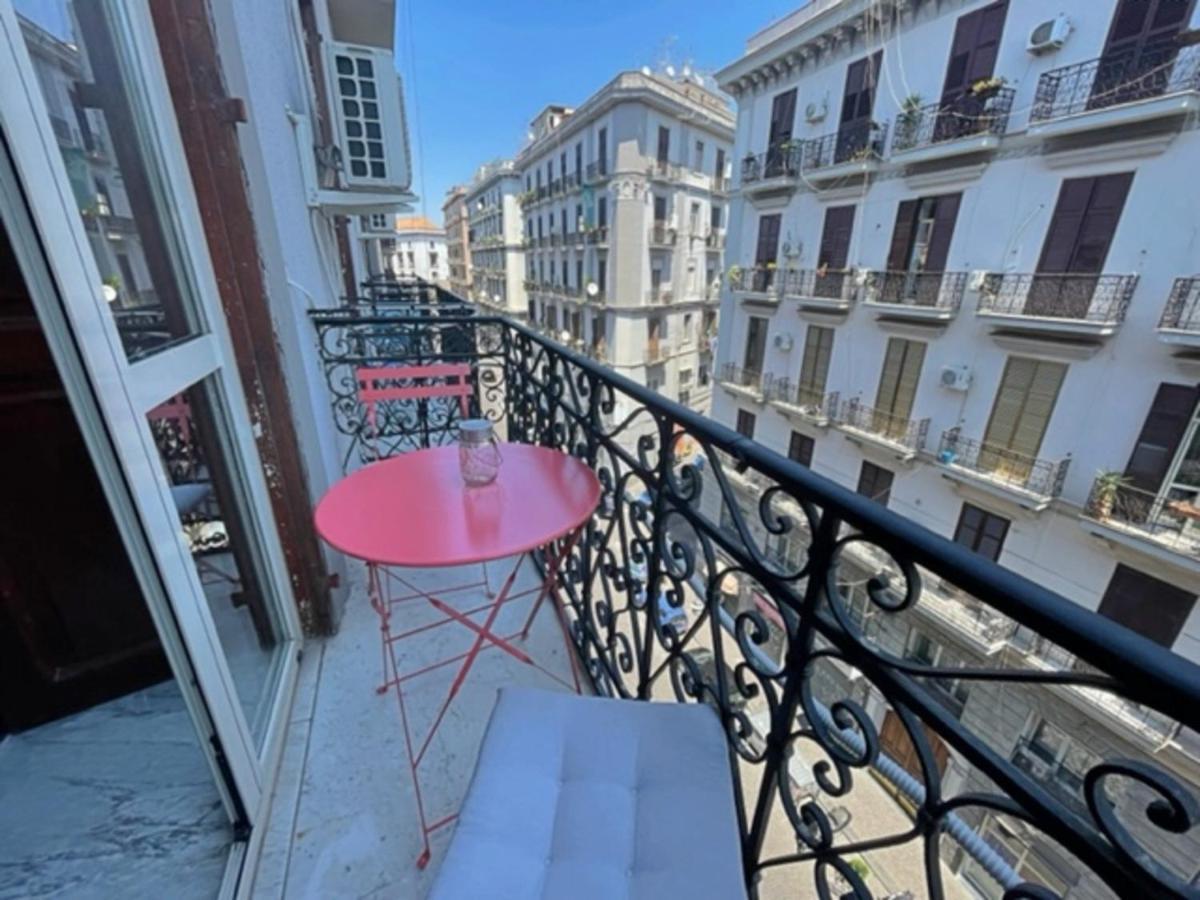 Napoli Da Vivere Suites Giudecca Luaran gambar