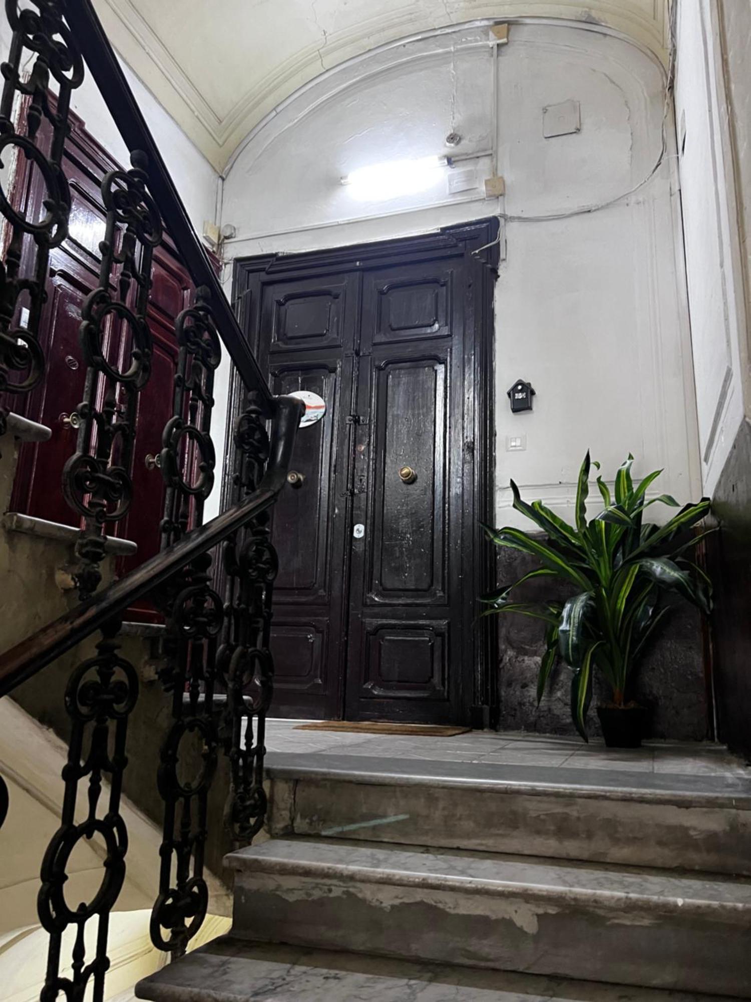Napoli Da Vivere Suites Giudecca Luaran gambar